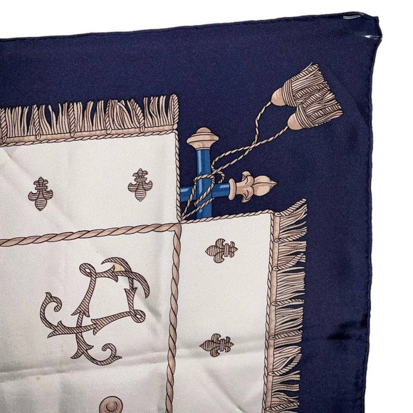 Hermes “VU DU CAROSSE  DE” 100%bSilk Scarf 90cm Square - Picture 5 of 16